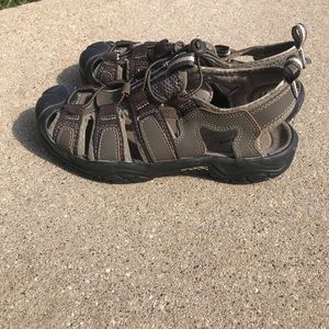 Skechers Journeymen Safaris Sandals size 8
